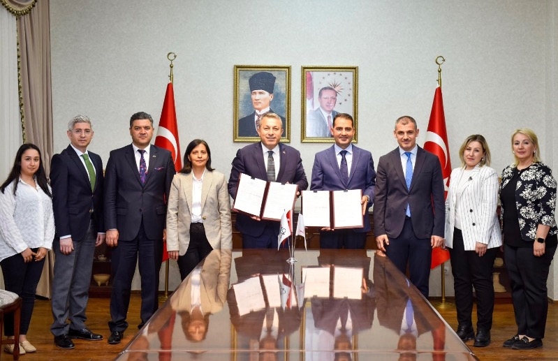 GAP İdaresi ile Kilis Valiliği Arasında 4 Önemli Proje İçin İmzalar Atıldı