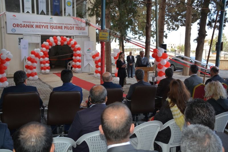 “Organik Meyve Yetiştiricilerine İnovasyon Aktarma Amaçlı Organik Meyve İşleme Pilot Projesi” Tesisi Açılışı