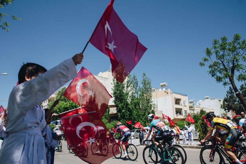 Bisikletçiler, “Destansı Topraklar” Mezopotamya Serüvenini Bir Kez Daha Yaşadı