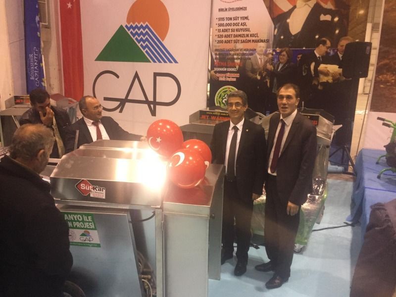 “Küçükbaş Hayvancılığı Geliştirme Projeleri Makine ve Ekipman Toplu Dağıtım ve Sertifika Töreni” Gaziantep'te Gerçekleştirildi