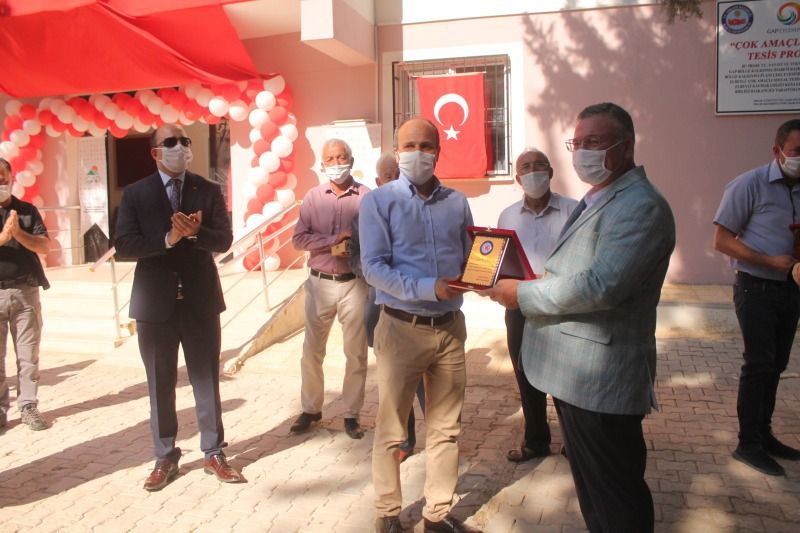 “Çok Amaçlı Sosyal Tesis ve Misafirhane” ile “Örnek Köyler” Projelerinin Açılış Törenleri Kilis'te Gerçekleştirildi