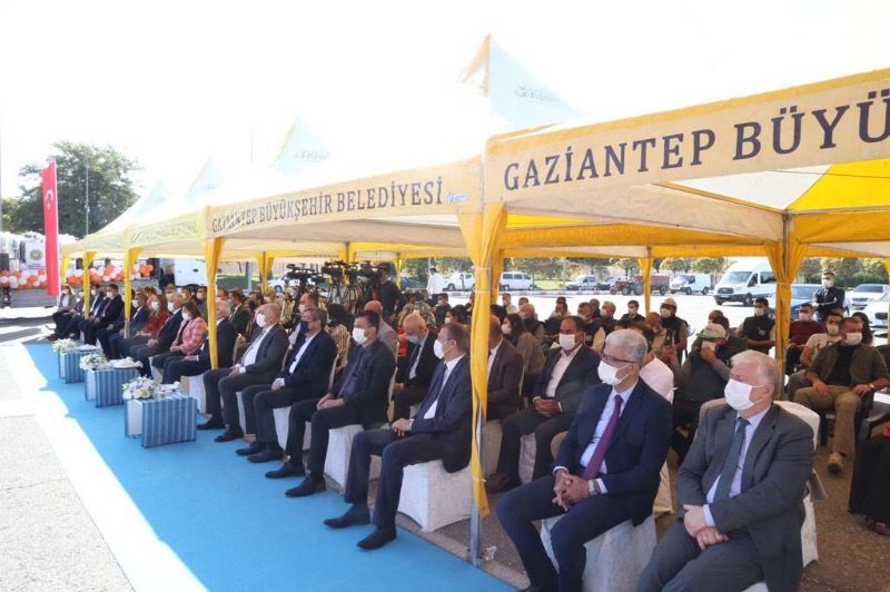 “Sütümü Soğutuyorum, Değerini Artırıyorum” Projesi Kapsamında, Üreticilere 300 Litrelik 30 Adet Süt Soğutma Tankı Dağıtıldı