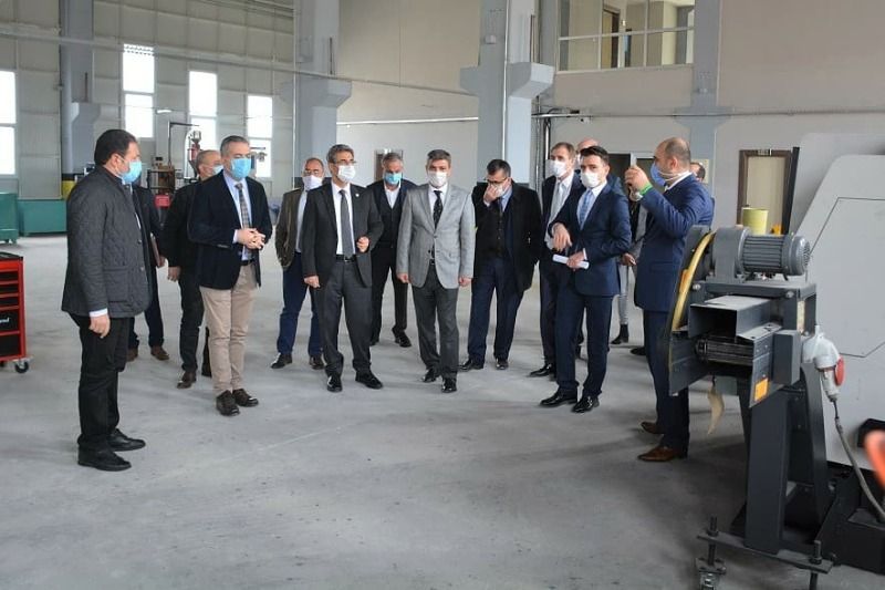 Başkan Vekili Mehmet AÇIKGÖZ ve beraberindeki heyet, Şanlıurfa Organize Sanayi Bölgesini ziyaret etti