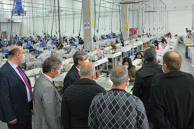 Başkan Vekili Mehmet AÇIKGÖZ ve beraberindeki heyet, Şanlıurfa Organize Sanayi Bölgesini ziyaret etti