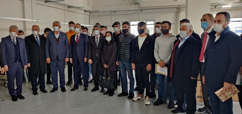 “Adıyaman Sanayi Geliştirme Merkezi Nitelikli Eleman Yetiştirilmesi ve İstihdamı Projesi” Kapsamında Sertifika Töreni Yapıldı