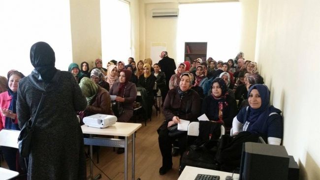 Kahvehanelerde, Üreme Sağlığı ve Toplumsal Cinsiyet Eşitliği Eğitim ve Sohbetleri Gerçekleştirildi