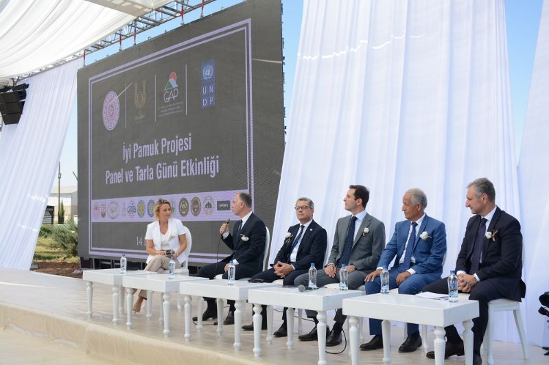 Pamuk Yetiştiricileri ve Üreticileri Güneydoğu Anadolu'da “İyi Pamuk” Uygulamalarının Yaygınlaştırılması İçin Bir Araya Geldi