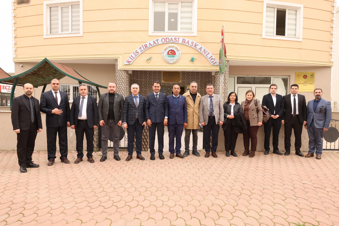 GAP İdaresi Başkanı Dr. Hasan MARAL ve Beraberindeki Heyet, Gaziantep ve Kilis İllerine Saha Ziyareti Gerçekleştirdi