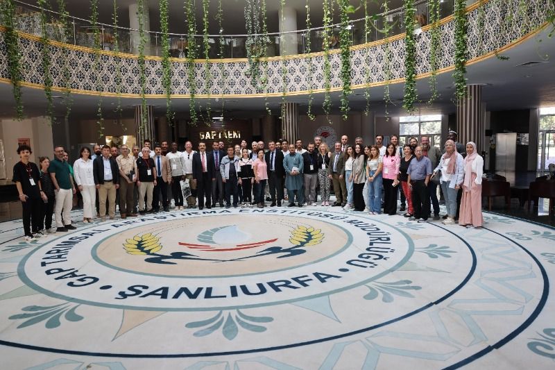 Uluslararası Tarımsal Su Yönetiminin Sürdürülebilirliği ve Dijitalleşme Çalıştayı Diyarbakır'da Düzenlendi