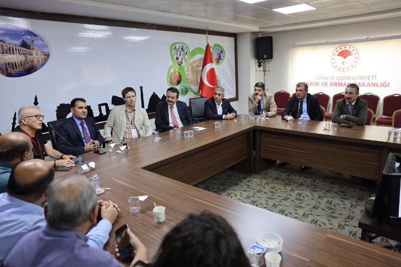 Uluslararası Tarımsal Su Yönetiminin Sürdürülebilirliği ve Dijitalleşme Çalıştayı Diyarbakır'da Düzenlendi