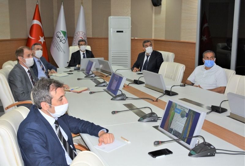 GAP Tarımsal Araştırma Enstitüsü Müdürlüğü yetkilileri ile İstişare Toplantısı gerçekleştirildi