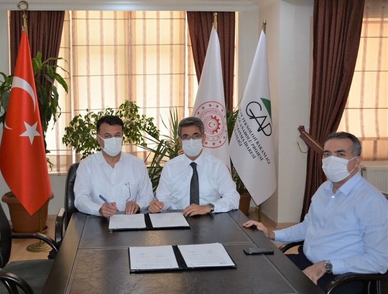 GAP İdaresi Başkanlığı ve Batman Tarım ve Orman İl Müdürlüğü Arasında İş Birliği Protokolü İmzalandı