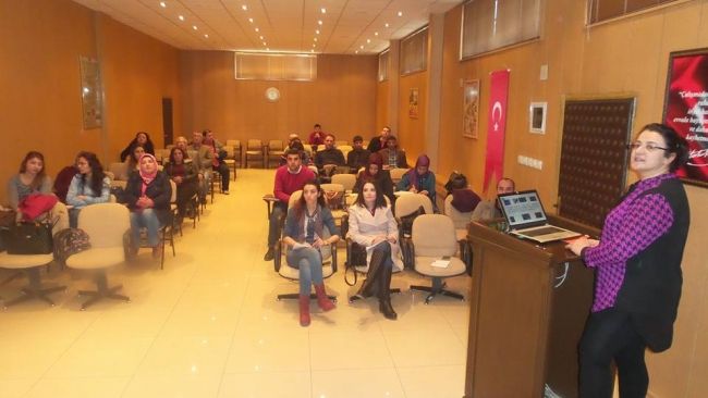 Badem ve Antepfıstığında Entegre Mücadele Eğitimi Verildi