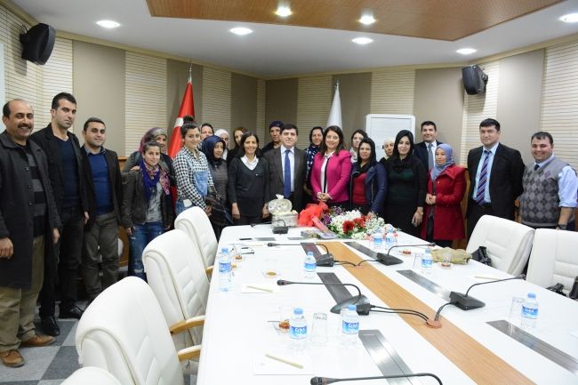 Kadın İşgücüne Katılma Fırsatları Yaratılması Çalışmaları, Oluşturulan Projelerle Hayata Geçirilmeye Devam Ediyor