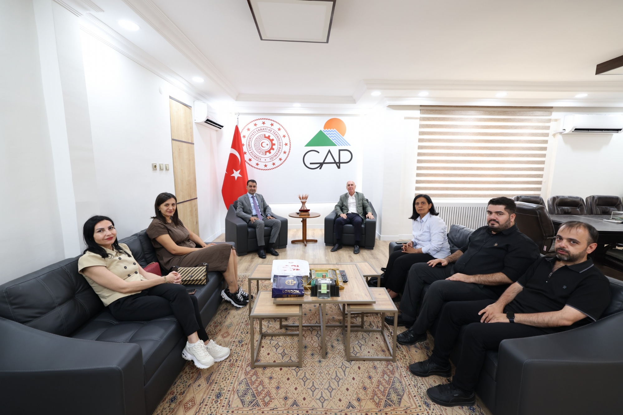 Dudullu OSB Heyeti GAP İdaresi Başkanlığını Ziyaret Etti